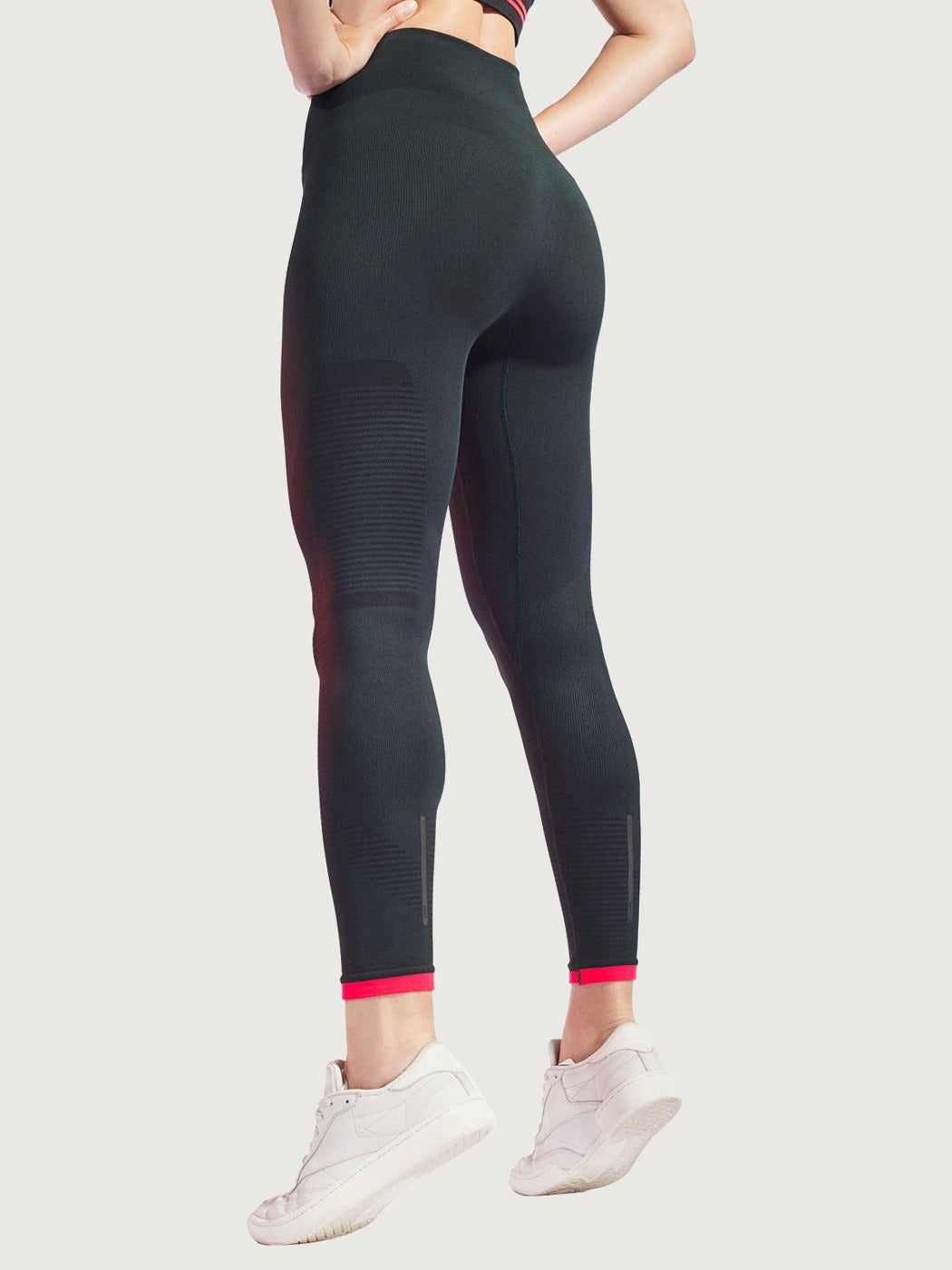 LNDR - Cosmos Legging
