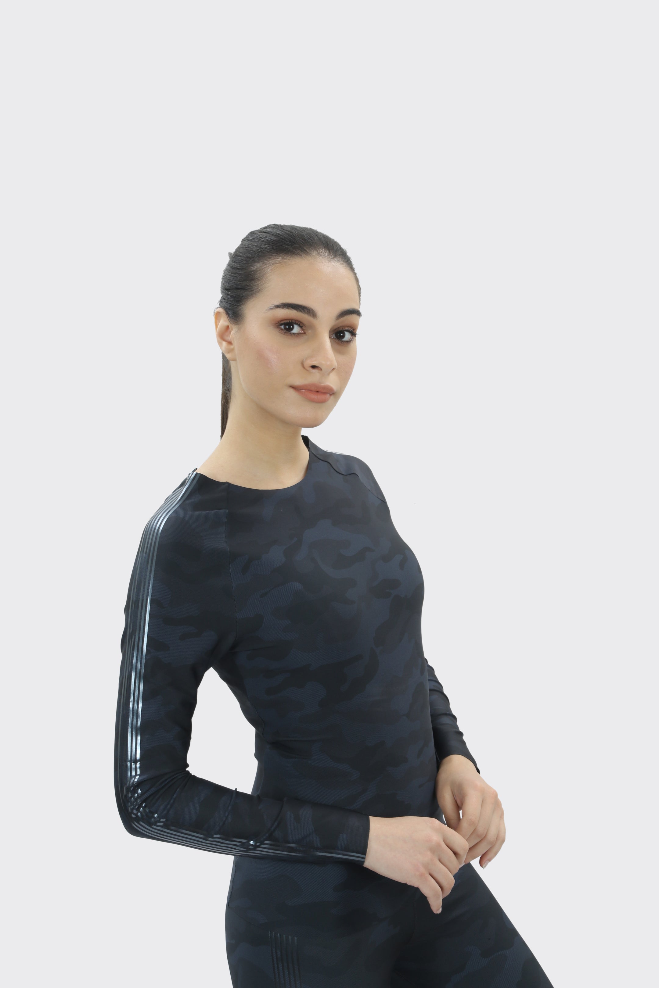 ULTRACOR - Velocity Micro Camo Long Sleeve