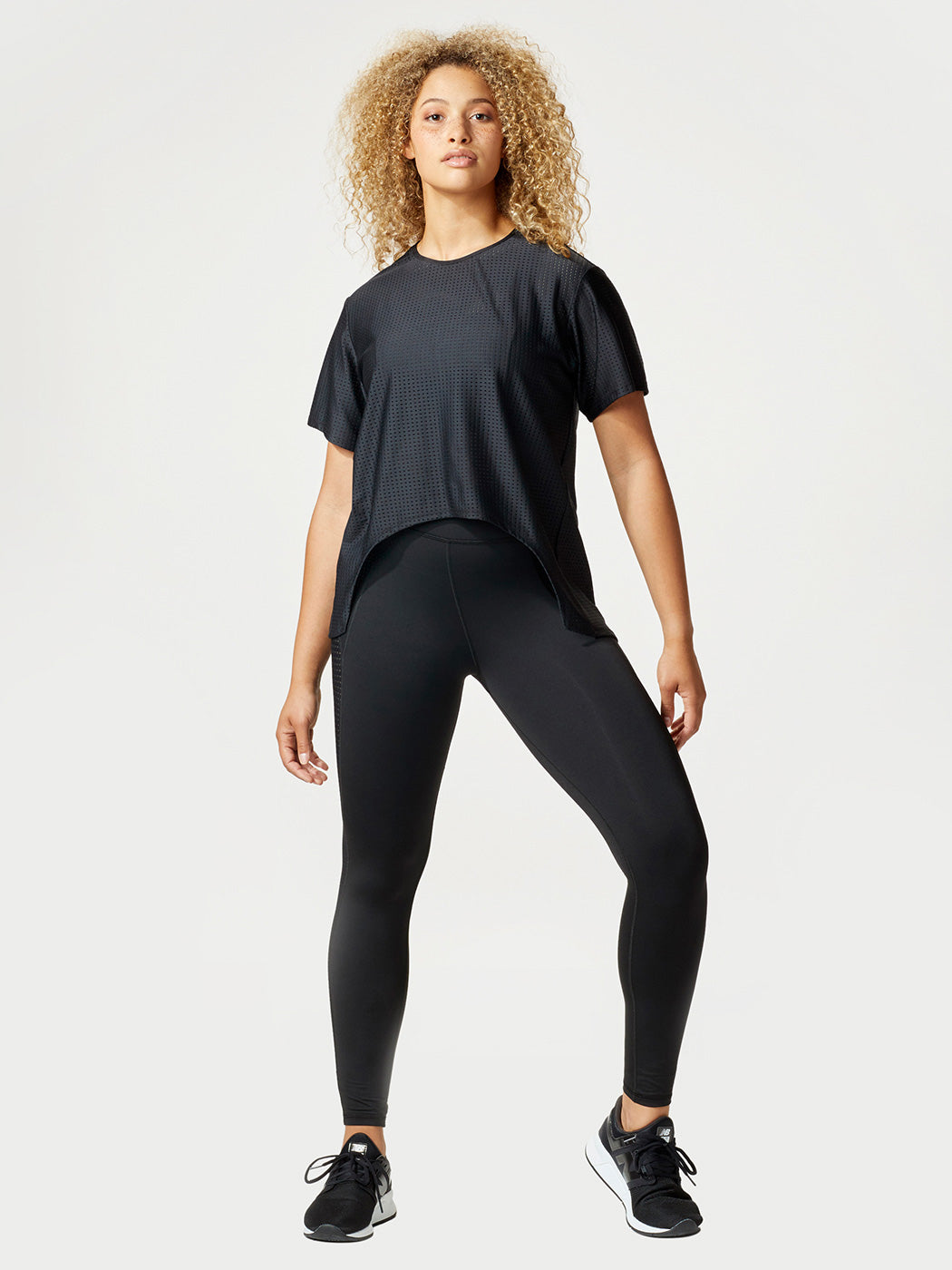 MICHI - Airwave Tie Top